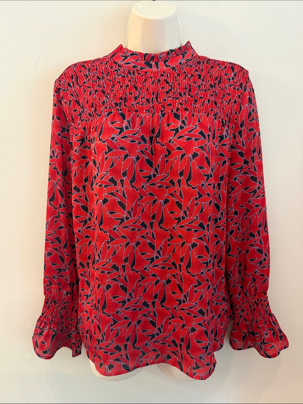 Ann Taylor Red Floral Smocked Yoke Blouse with Red Leaf Print Smocked Cuffs XS - Picture 3 of 14